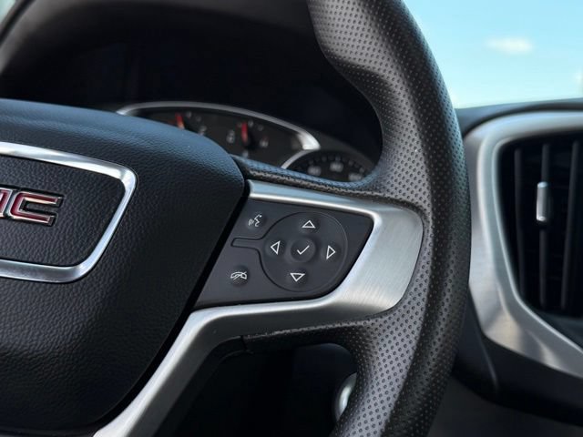 Used 2024 GMC Terrain SLE w/ Driver Convenience Package AWD/4WD image 9