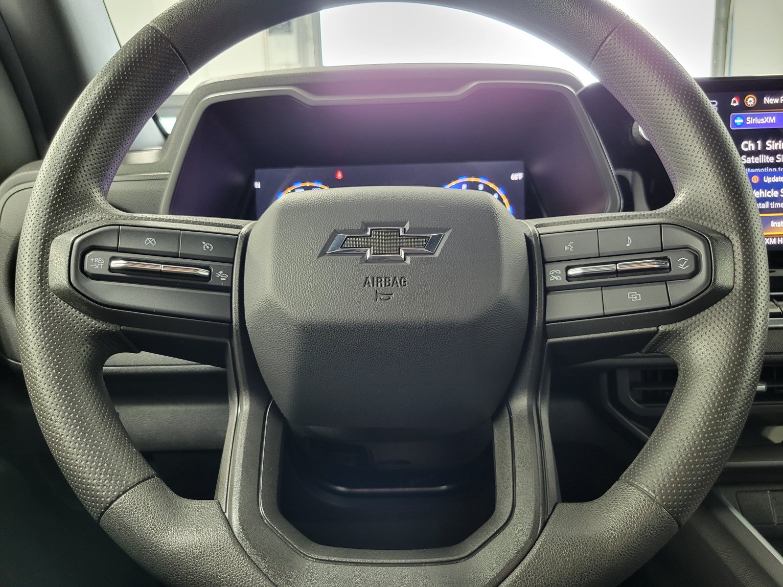 Used 2025 Chevrolet Colorado Trail Boss AWD/4WD image 12
