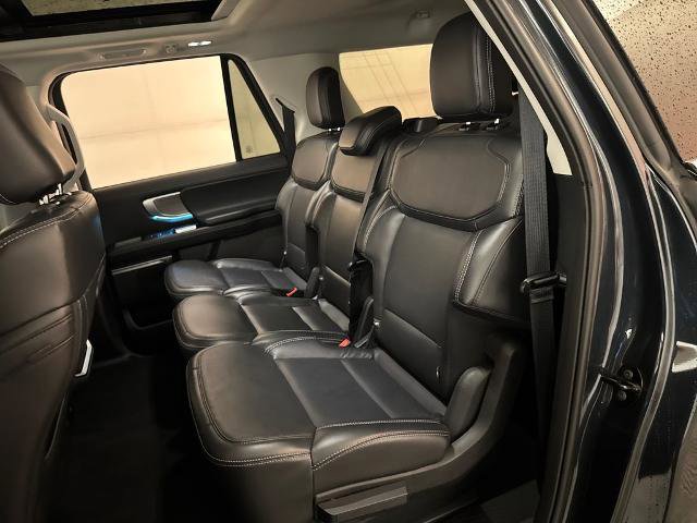 Certified 2025 Ford Expedition Max Platinum AWD/4WD image 36