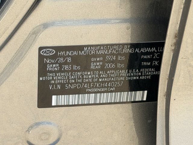 Used 2019 Hyundai Elantra SE w/ Cargo Package FWD image 31