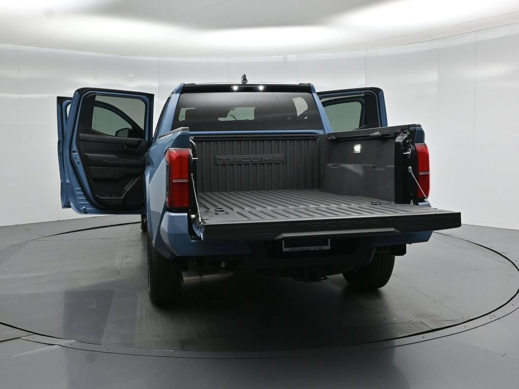 Used 2026 Toyota Tacoma SR5 AWD/4WD image 29