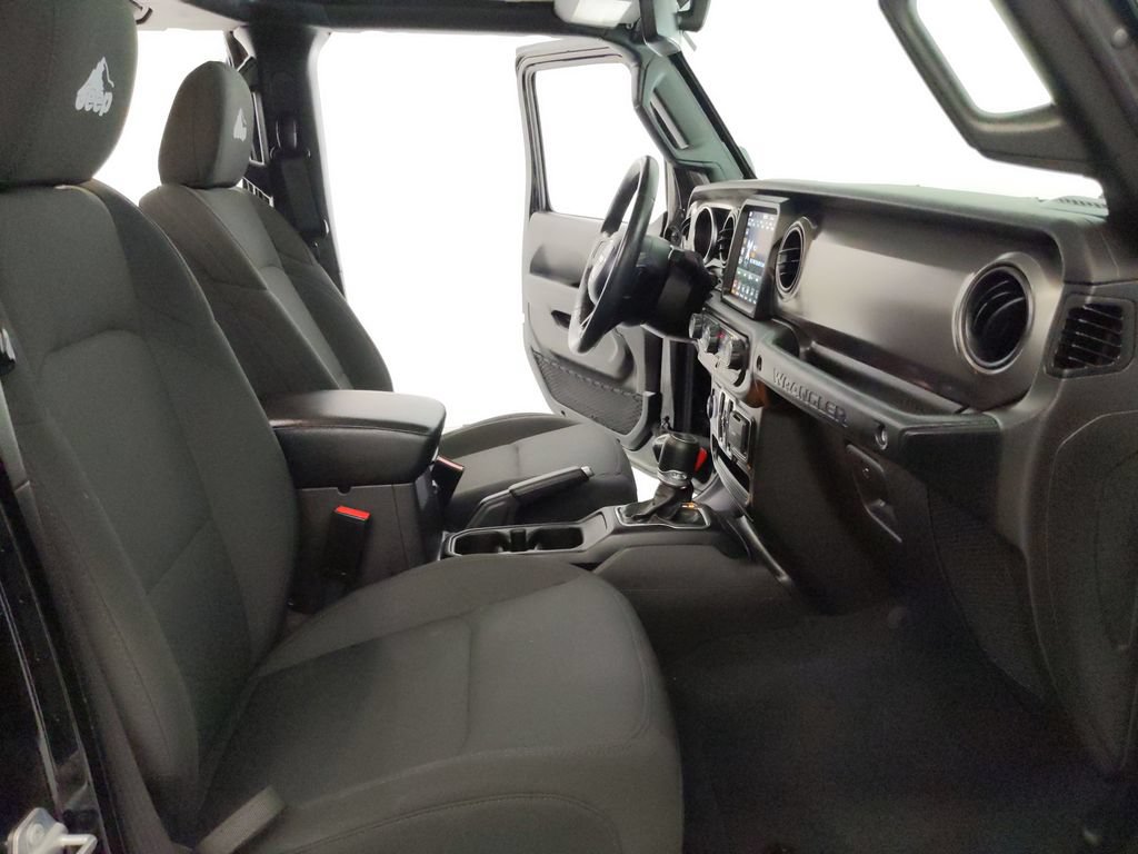 Used 2023 Jeep Wrangler Unlimited Sport AWD/4WD image 20