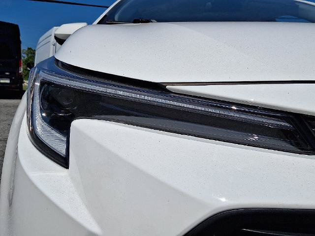 Used 2025 Toyota Corolla LE FWD image 9
