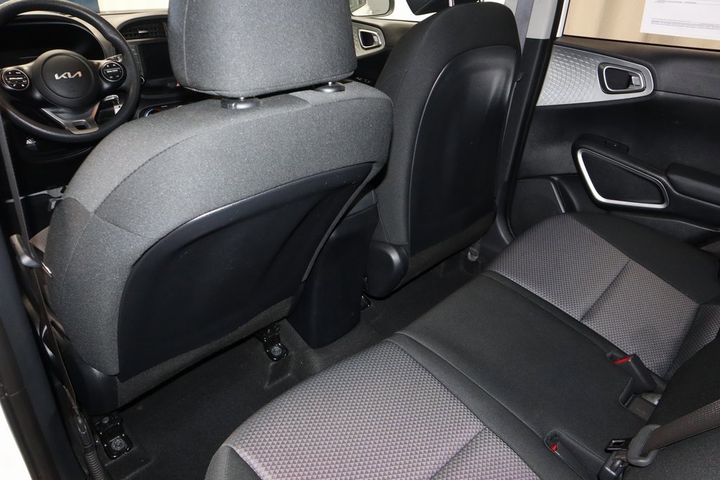 Used 2024 Kia Soul LX w/ Option Group 015 image 20