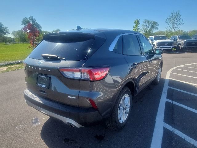 Certified 2020 Ford Escape SE FWD image 8