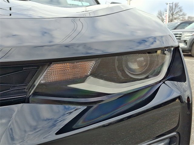 Used 2017 Chevrolet Camaro SS image 9