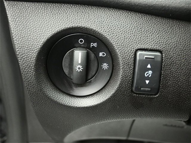 Certified 2017 Ford Fiesta SE image 27