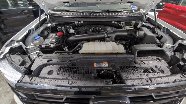 Certified 2025 Ford Expedition Active AWD/4WD image 31