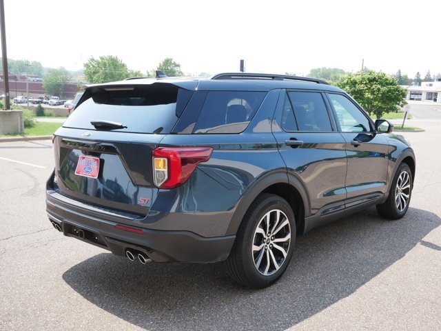 Certified 2023 Ford Explorer ST image 3