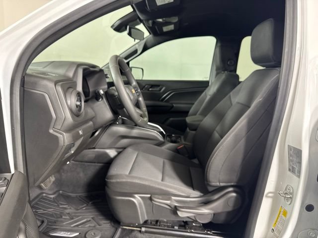 Used 2023 Chevrolet Colorado W/T RWD image 10