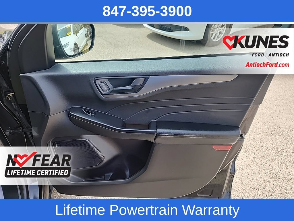 Certified 2024 Ford Escape Active AWD/4WD image 46