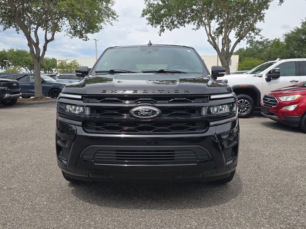 Certified 2022 Ford Expedition Limited RWD image 2