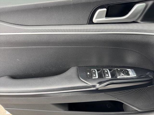 Used 2021 Kia K5 GT-Line image 21