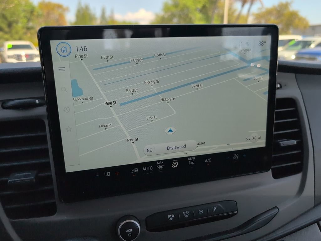 Certified 2022 Ford Transit 350 XLT image 15