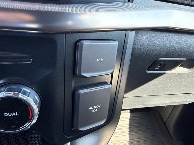 Certified 2023 Ford F150 Raptor w/ Raptor Carbon Fiber Package AWD/4WD image 30