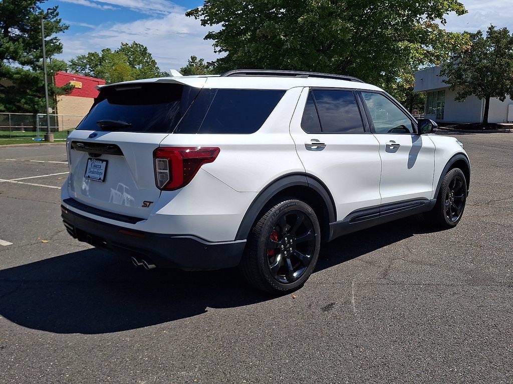 Certified 2021 Ford Explorer ST w/ Equipment Group 401A AWD/4WD image 9