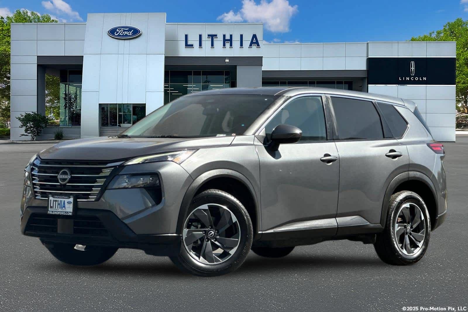 Used 2025 Nissan Rogue SV