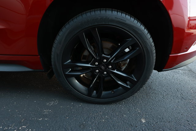 Certified 2019 Ford Edge ST w/ Equipment Group 401A AWD/4WD image 11