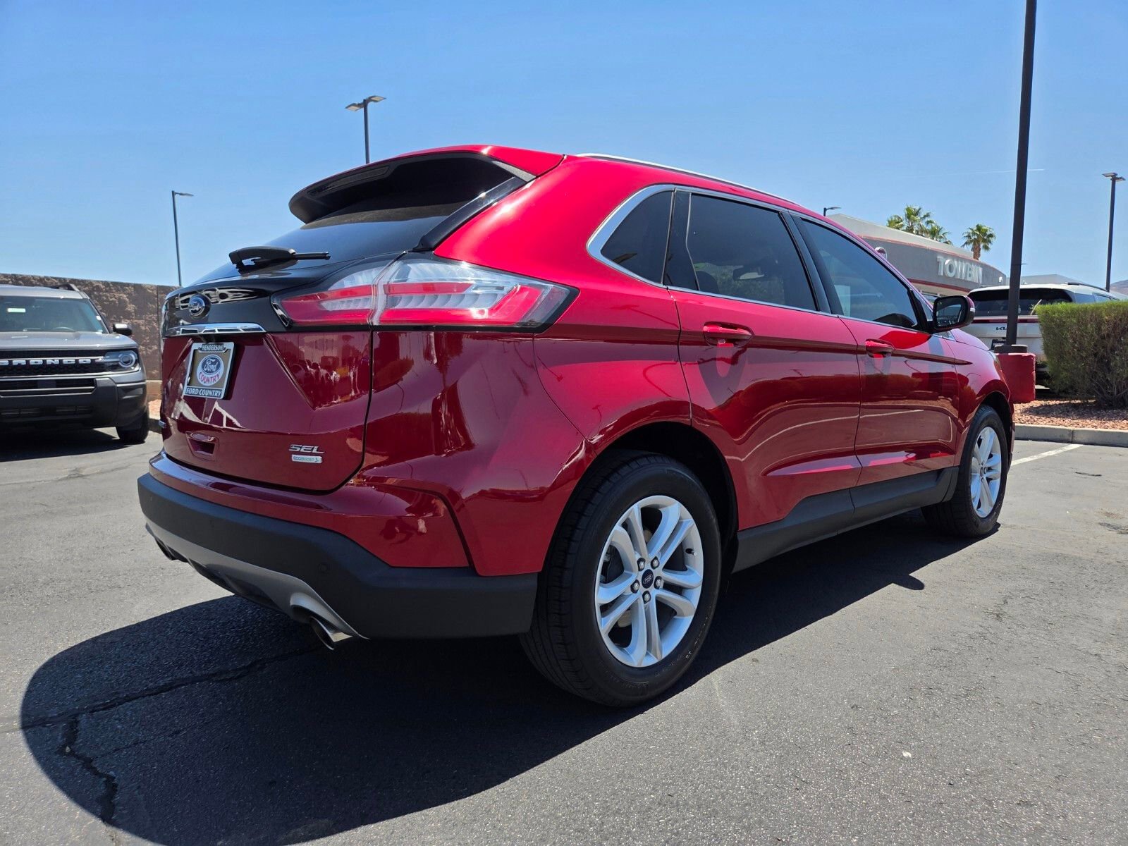 Certified 2020 Ford Edge SEL w/ Convenience Package FWD image 6
