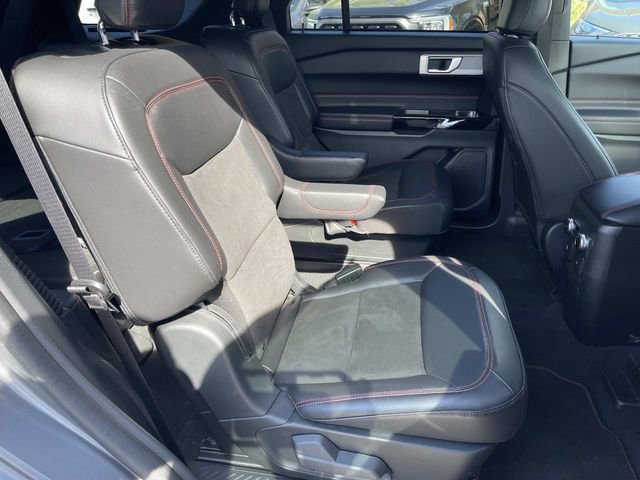 Certified 2023 Ford Explorer ST-Line w/ Class IV Trailer Tow Package image 21