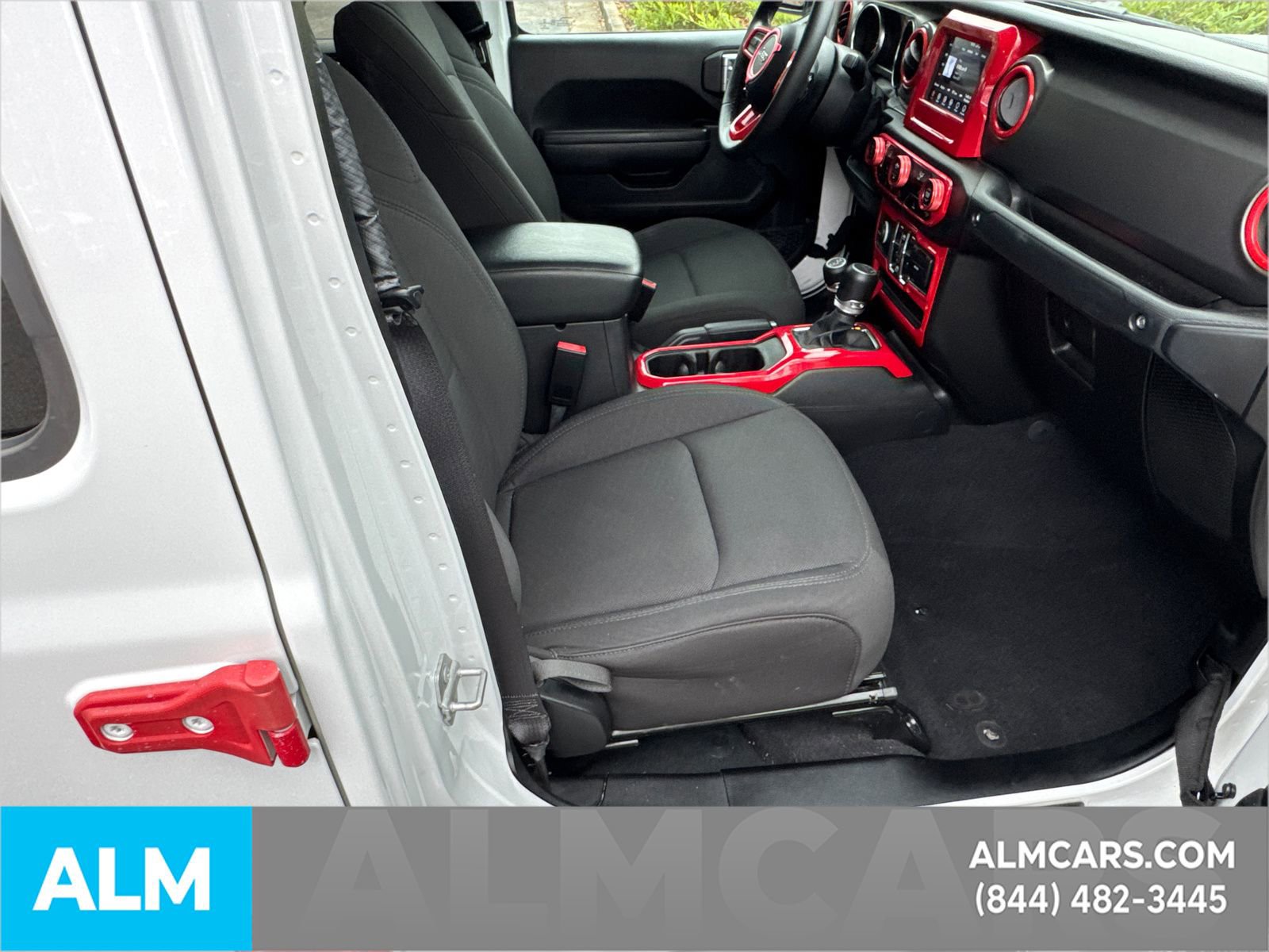 Used 2022 Jeep Gladiator Willys image 16