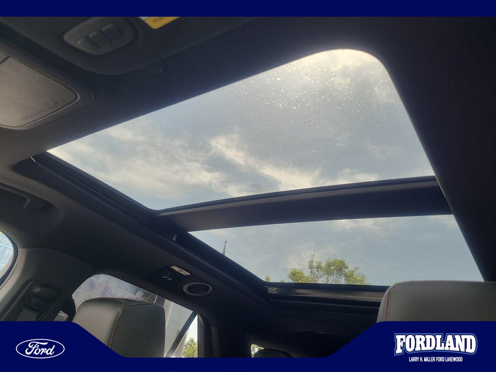 Certified 2023 Ford Explorer Timberline w/ Timberline Technology Package AWD/4WD image 32