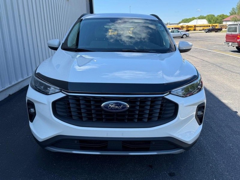 Certified 2023 Ford Escape SE image 6