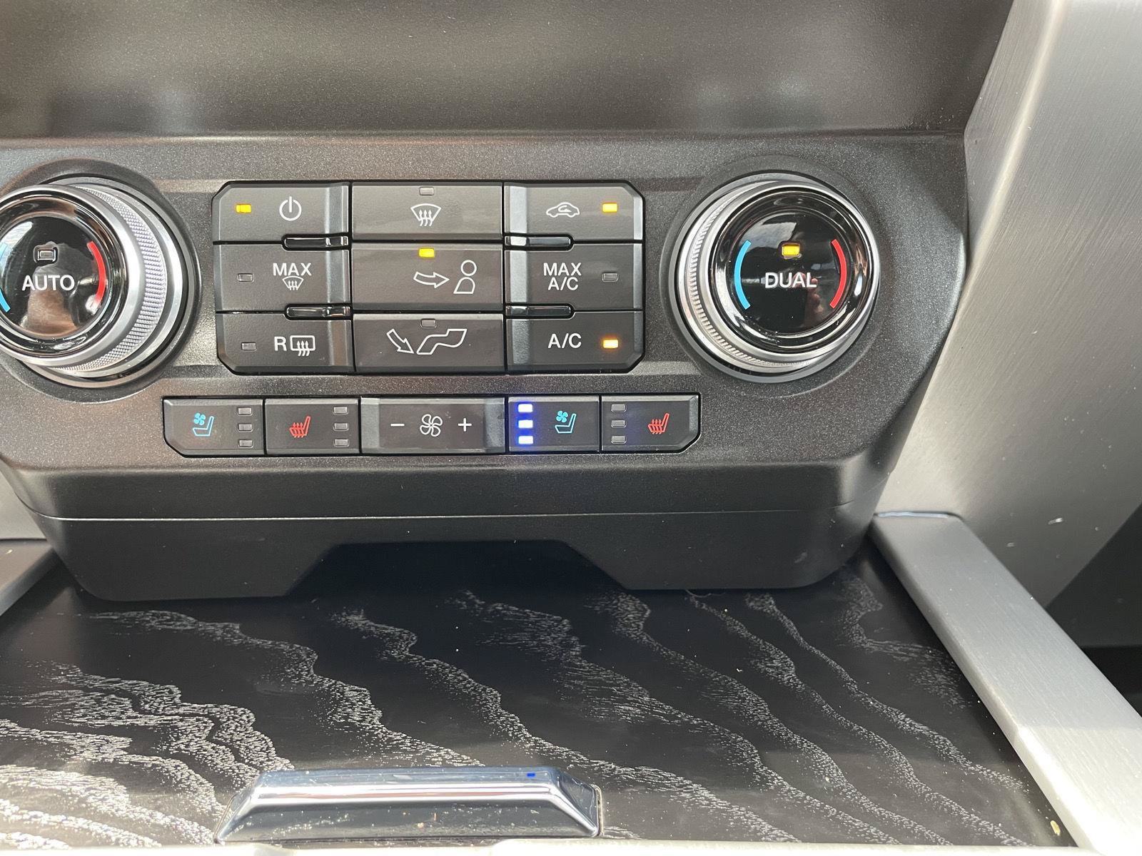 Certified 2020 Ford F150 Platinum w/ Equipment Group 701A Luxury AWD/4WD image 28