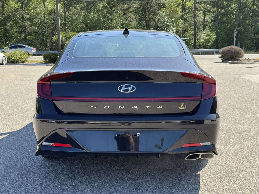 Used 2023 Hyundai Sonata SEL FWD image 3