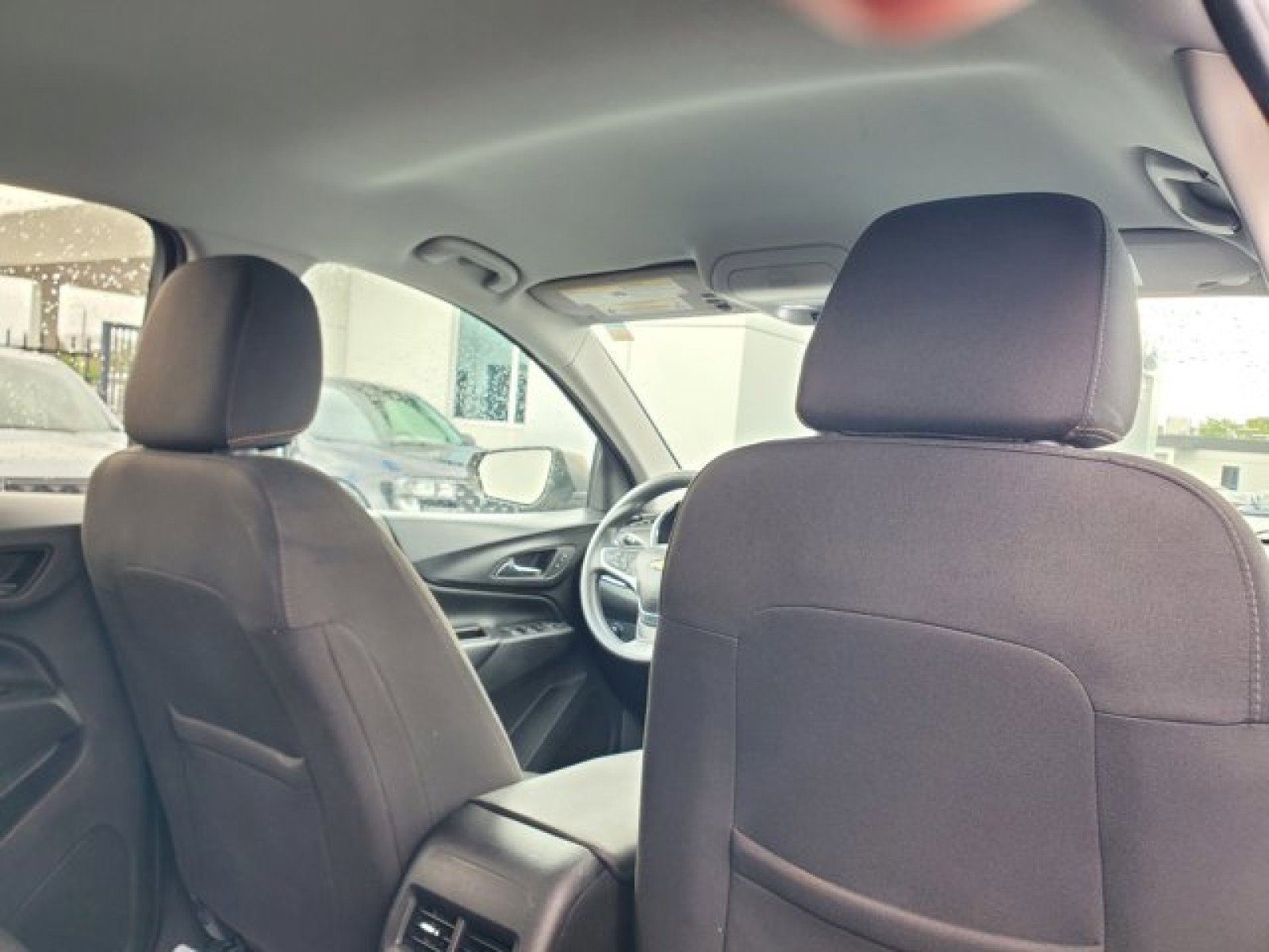 Used 2019 Chevrolet Equinox LT image 31