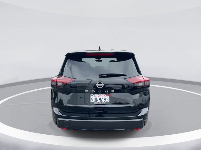Used 2025 Nissan Rogue S FWD image 5