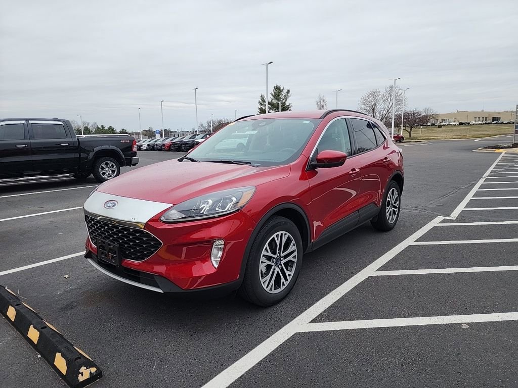 Certified 2020 Ford Escape SEL image 3