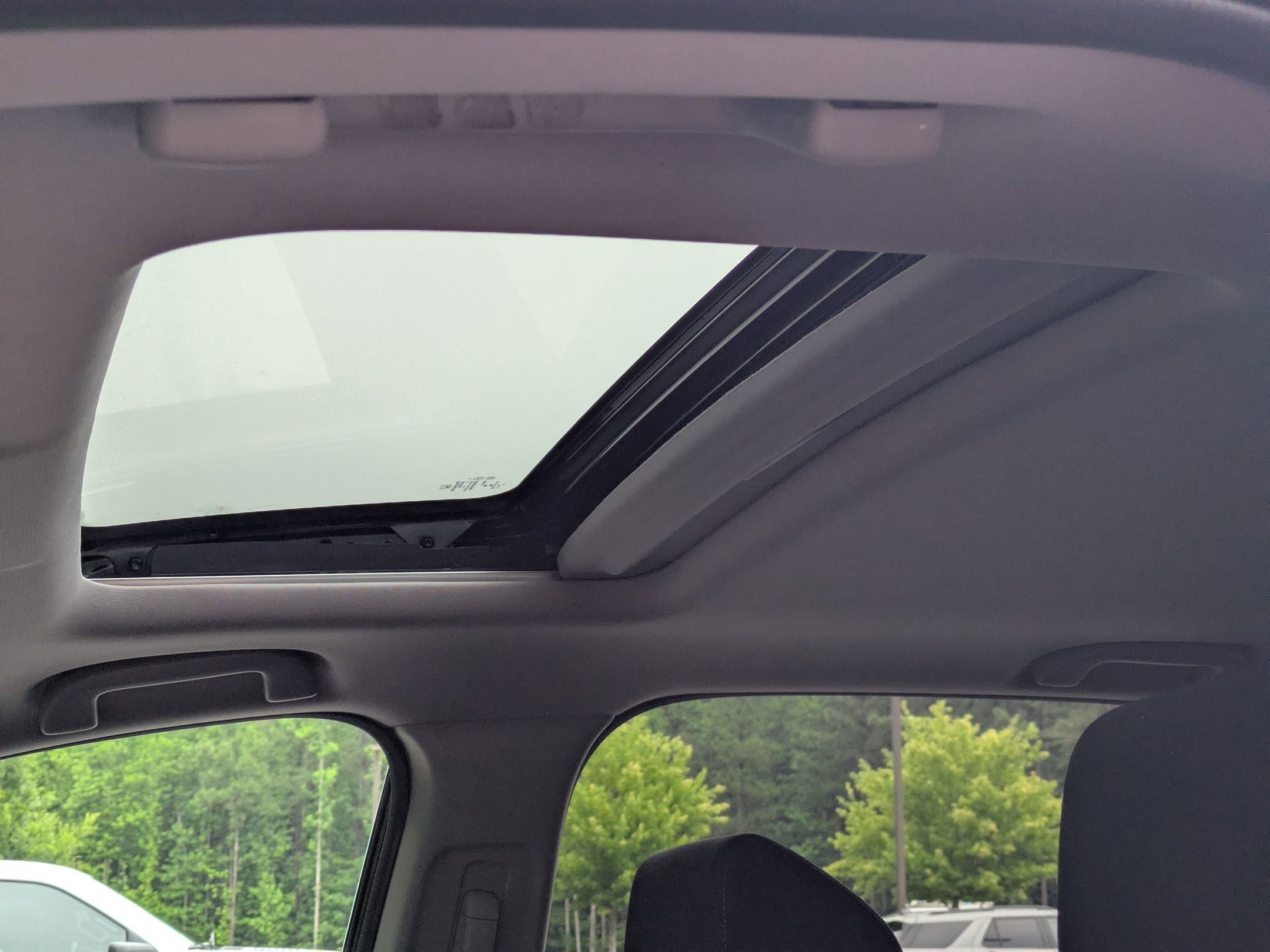 Used 2019 Honda CR-V EX image 14