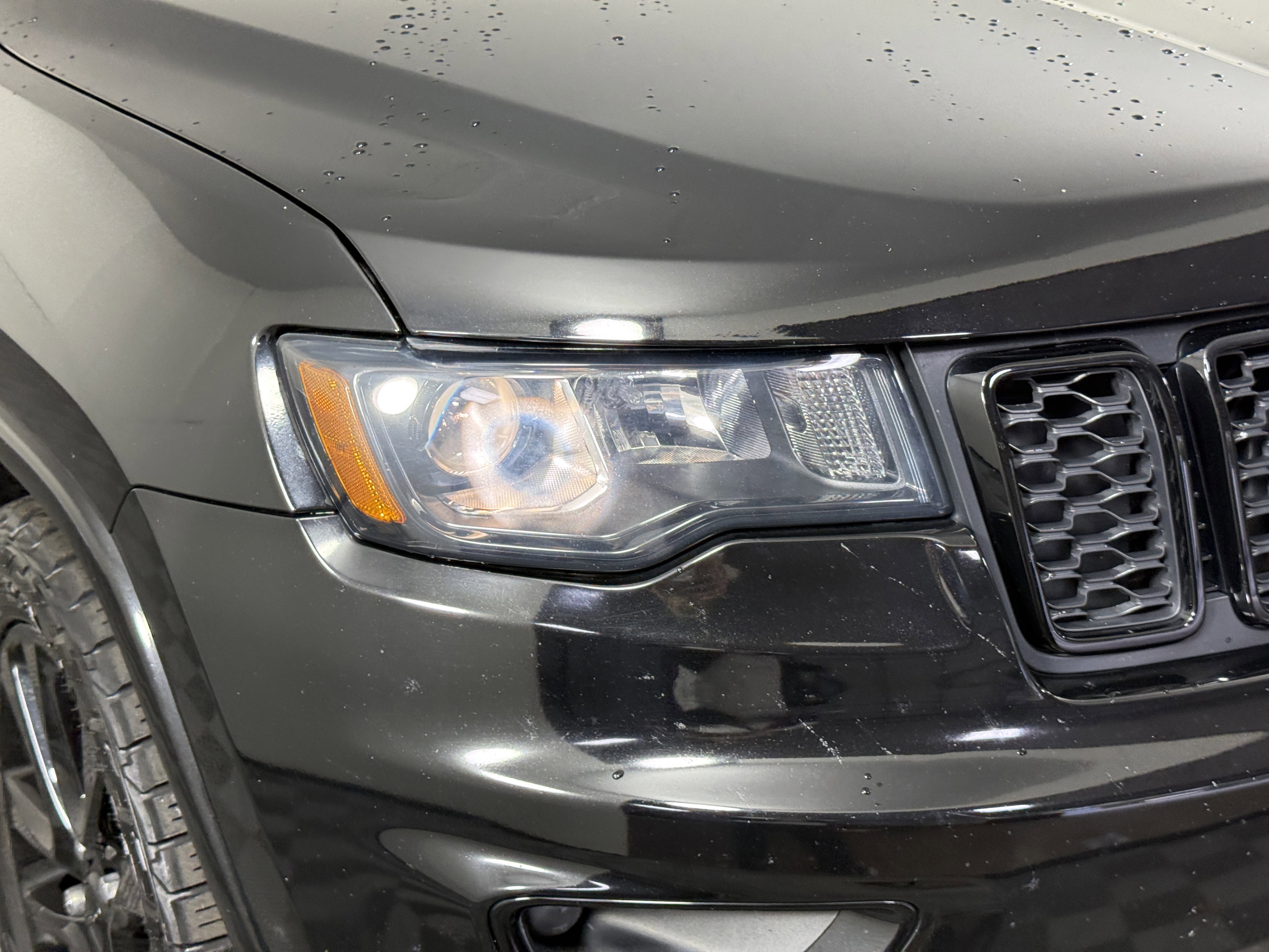 Used 2018 Jeep Grand Cherokee Altitude image 7