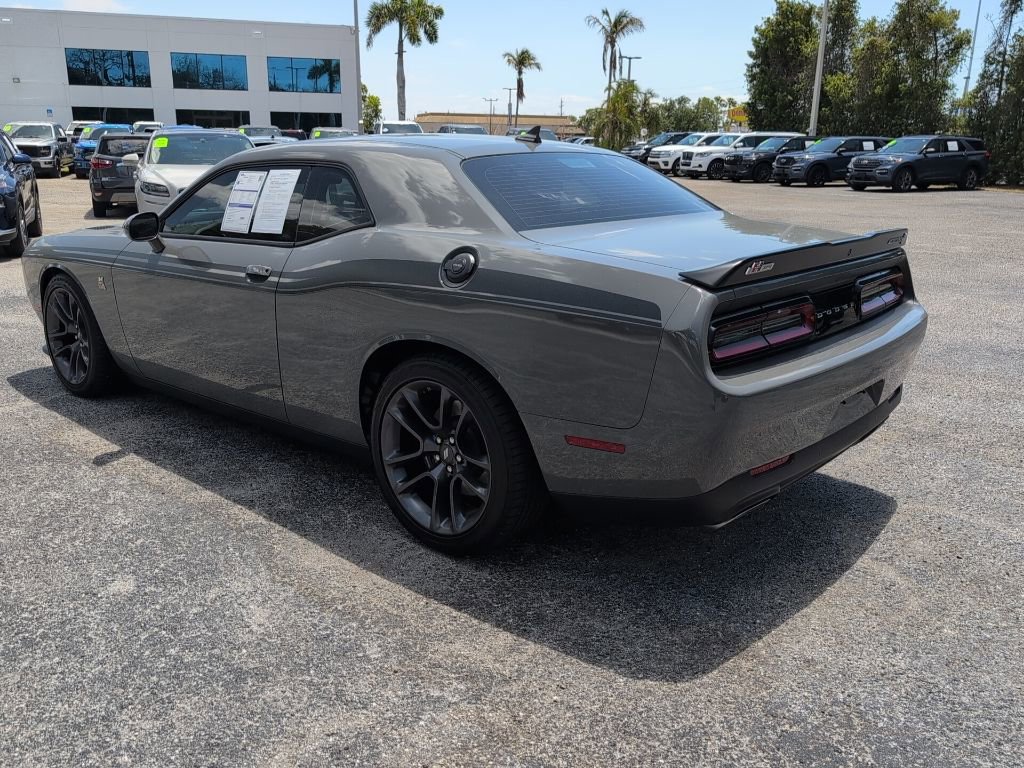Used 2023 Dodge Challenger R/T Scat Pack RWD image 5