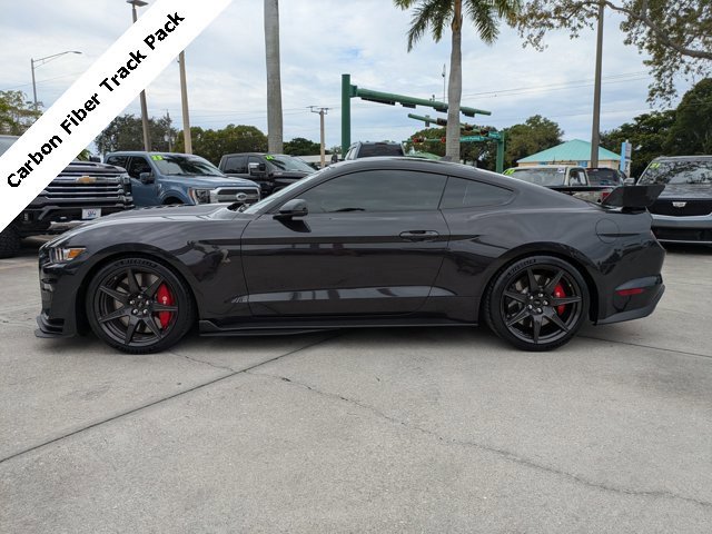 Certified 2022 Ford Mustang Shelby GT500 w/ Carbon Fiber Track Pack image 2