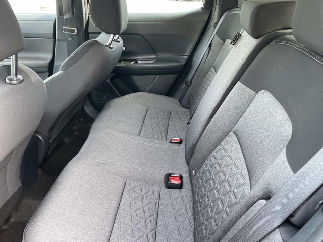 Used 2025 Nissan Kicks SV FWD image 22