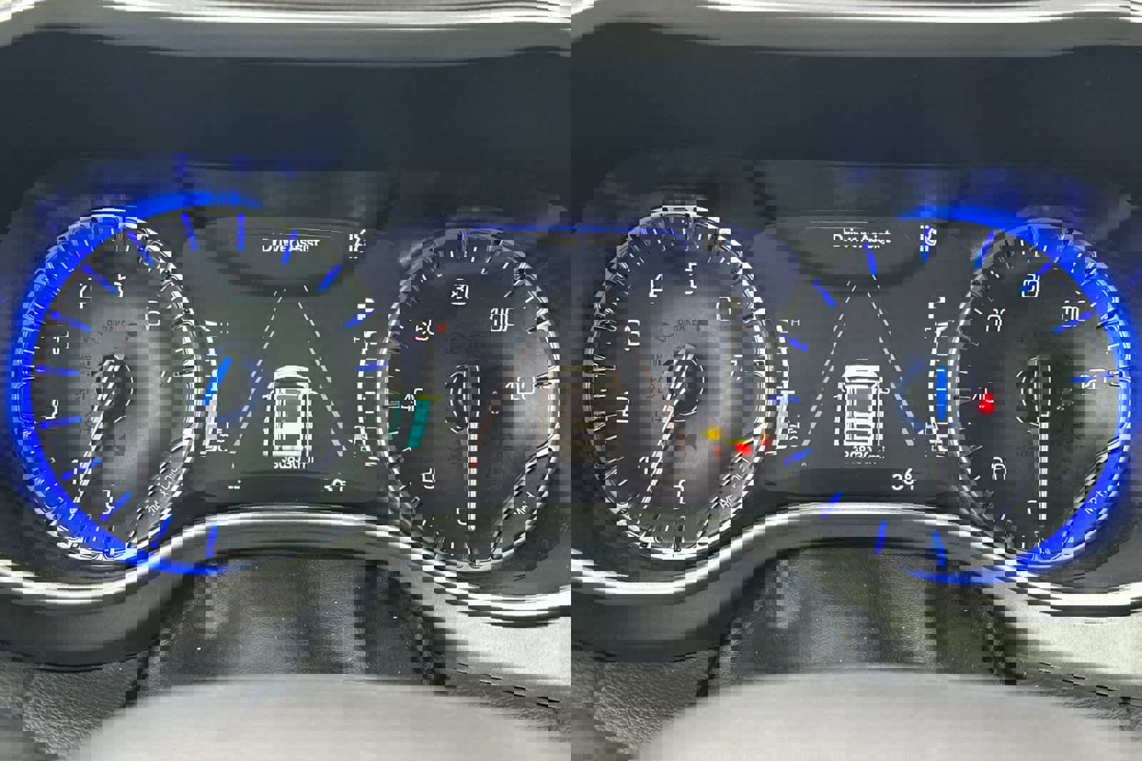 Used 2024 Chrysler Pacifica Touring-L image 25