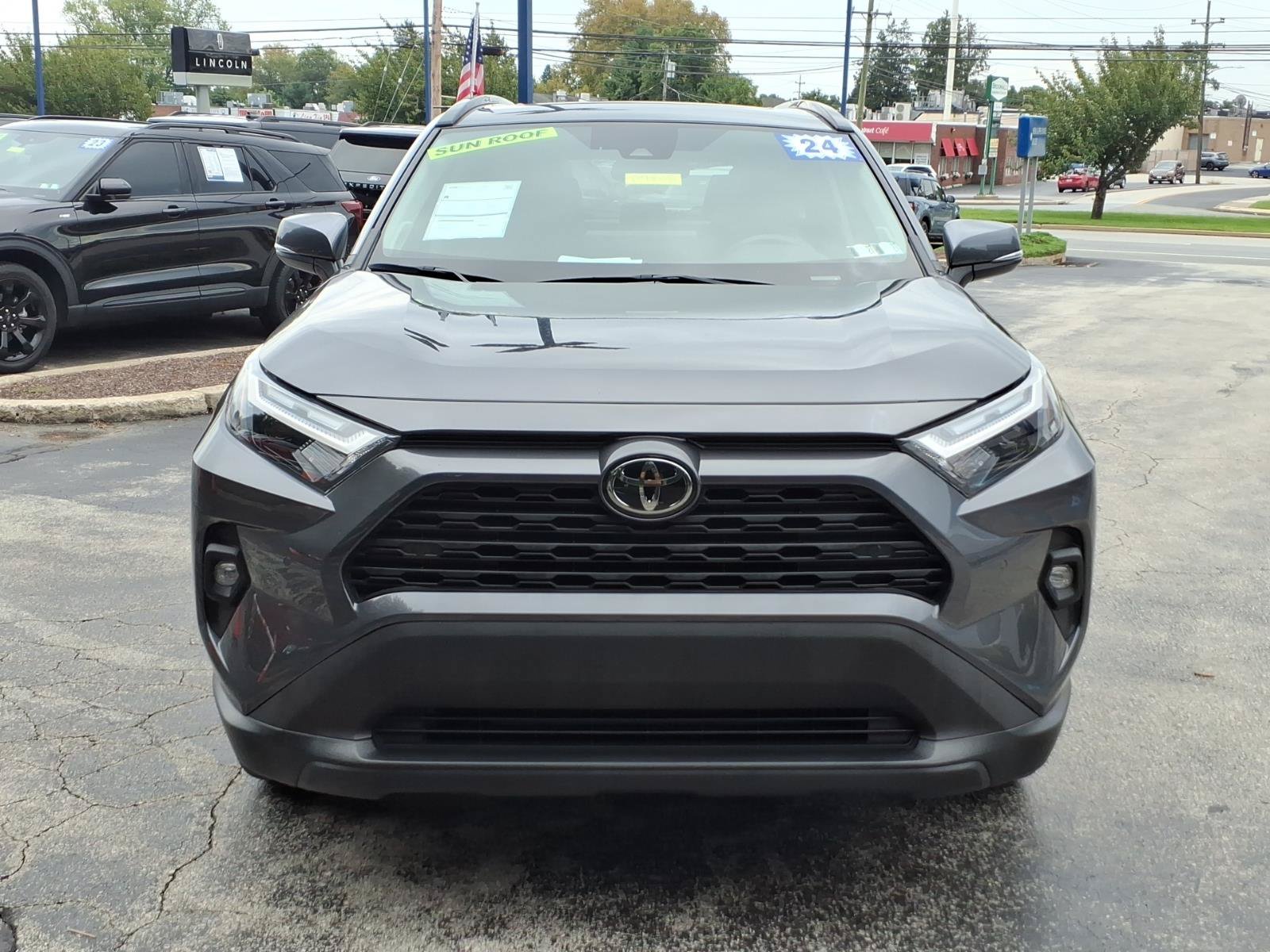 Used 2024 Toyota RAV4 XLE Premium w/ Weather Package AWD/4WD image 8