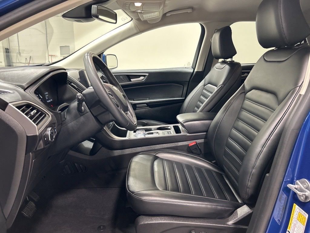 Certified 2024 Ford Edge SEL w/ Convenience Package AWD/4WD image 11