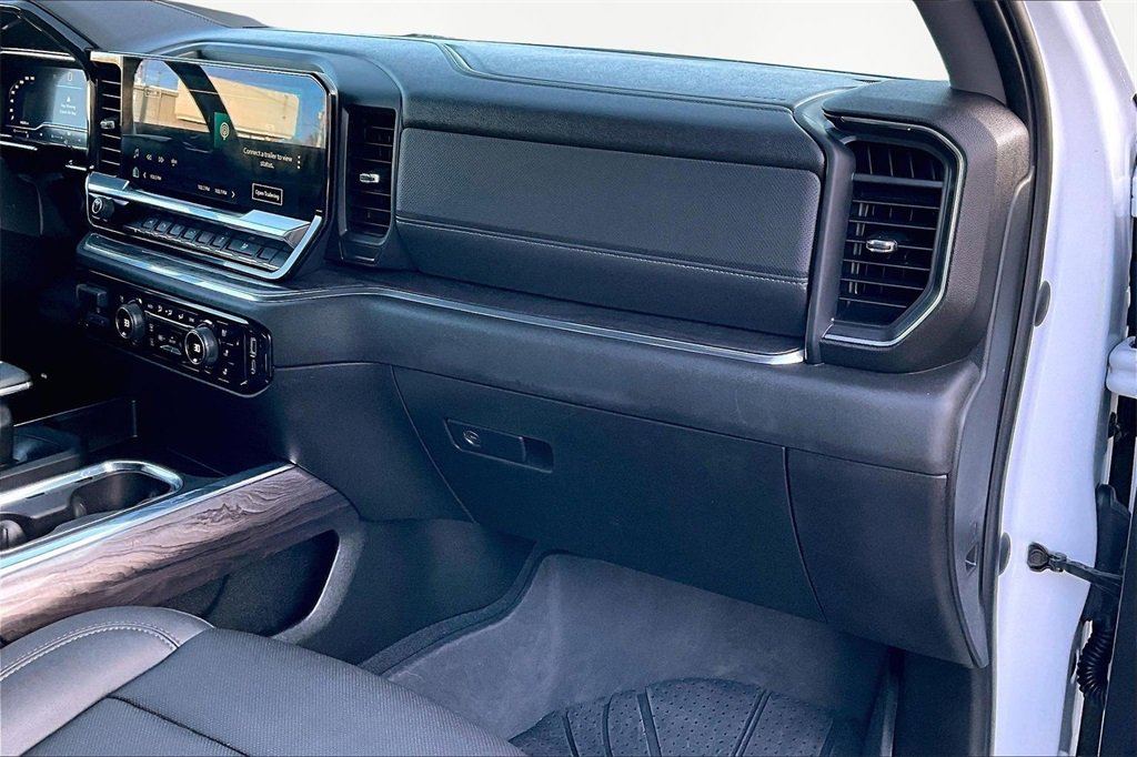 Used 2023 Chevrolet Silverado 1500 LTZ image 17