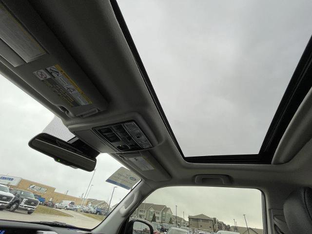 Used 2022 Toyota 4Runner SR5 Premium image 22