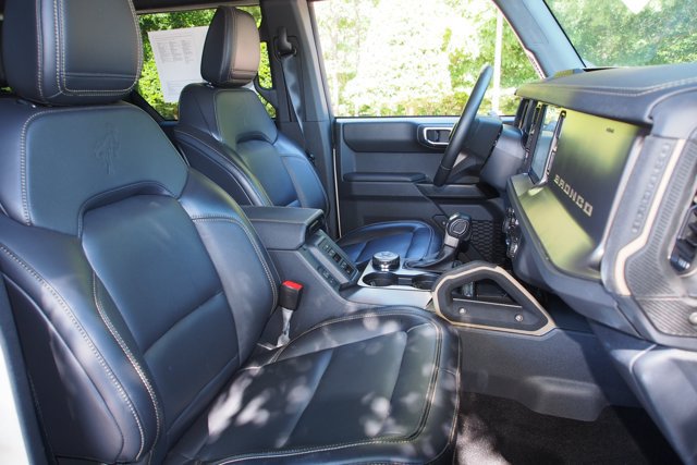 Certified 2025 Ford Bronco Badlands AWD/4WD image 11