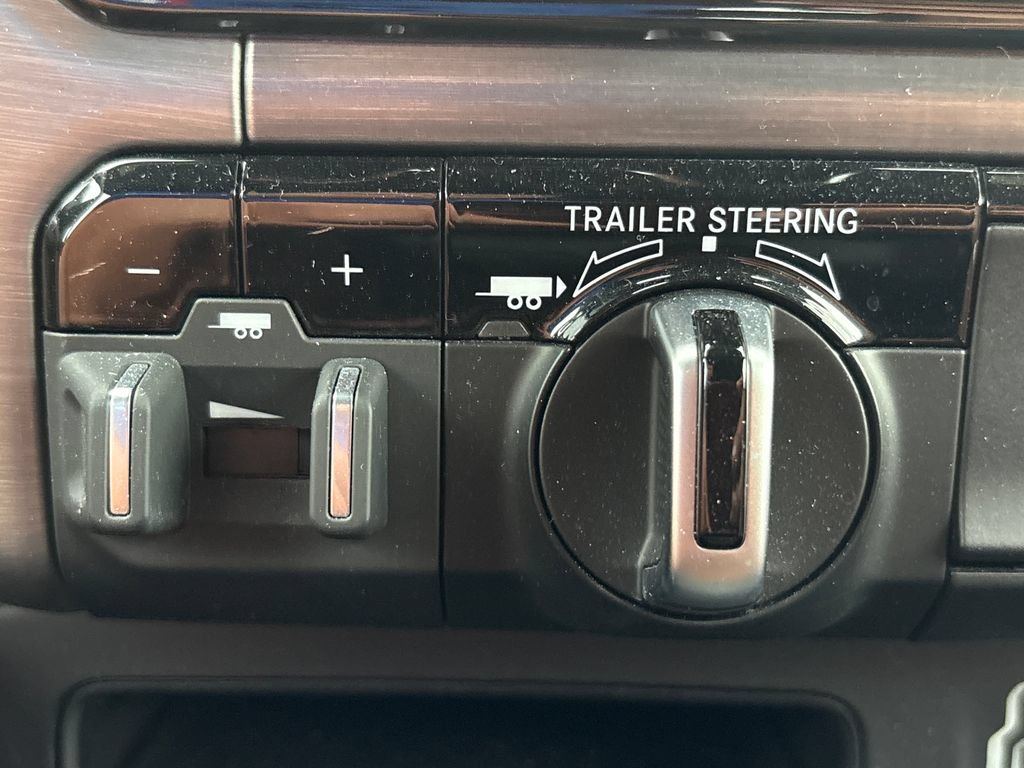 Used 2022 RAM 1500 Limited w/ Trailer Tow Group AWD/4WD image 11