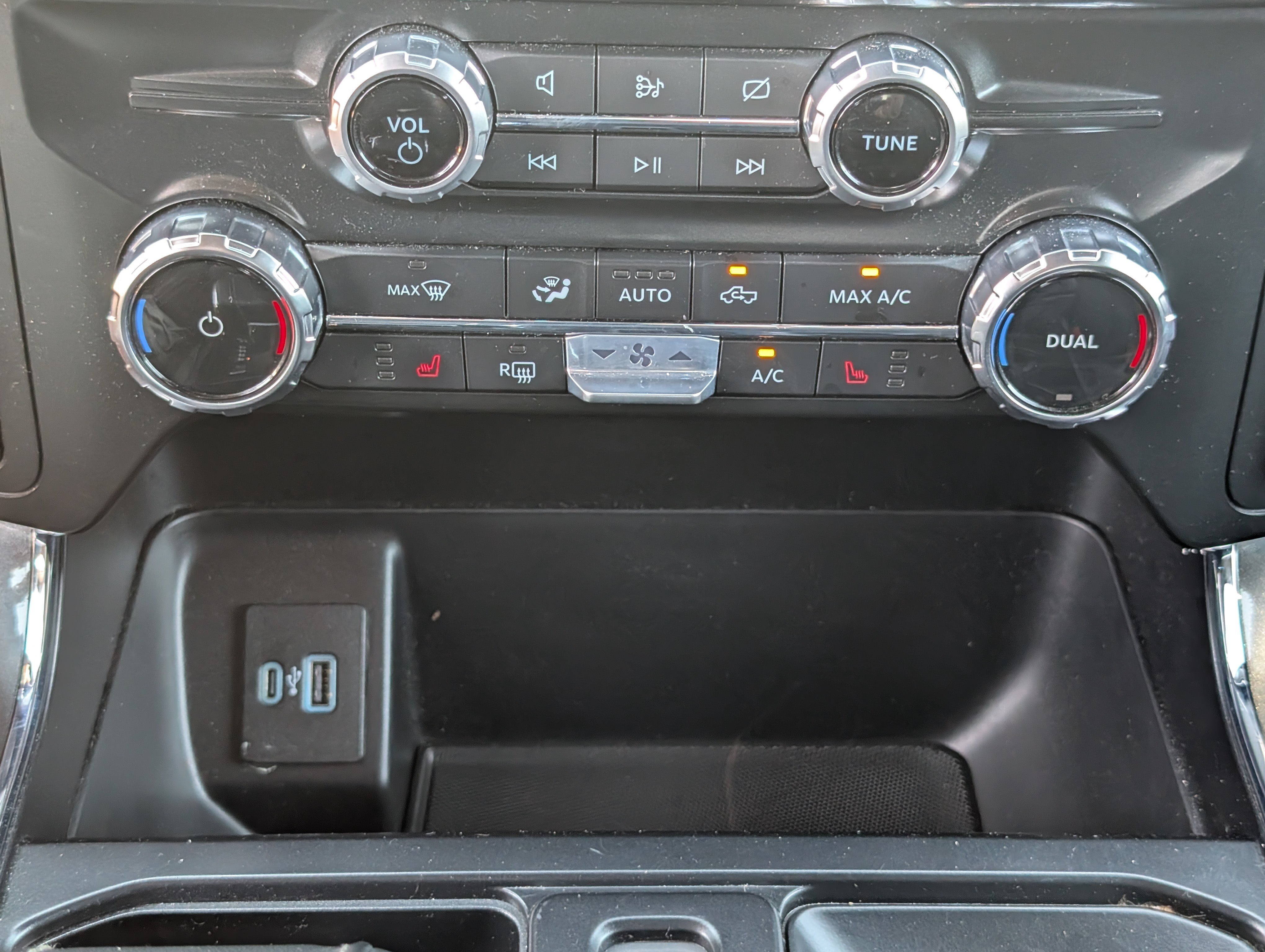 Certified 2022 Ford F150 XLT w/ Equipment Group 302A High AWD/4WD image 27