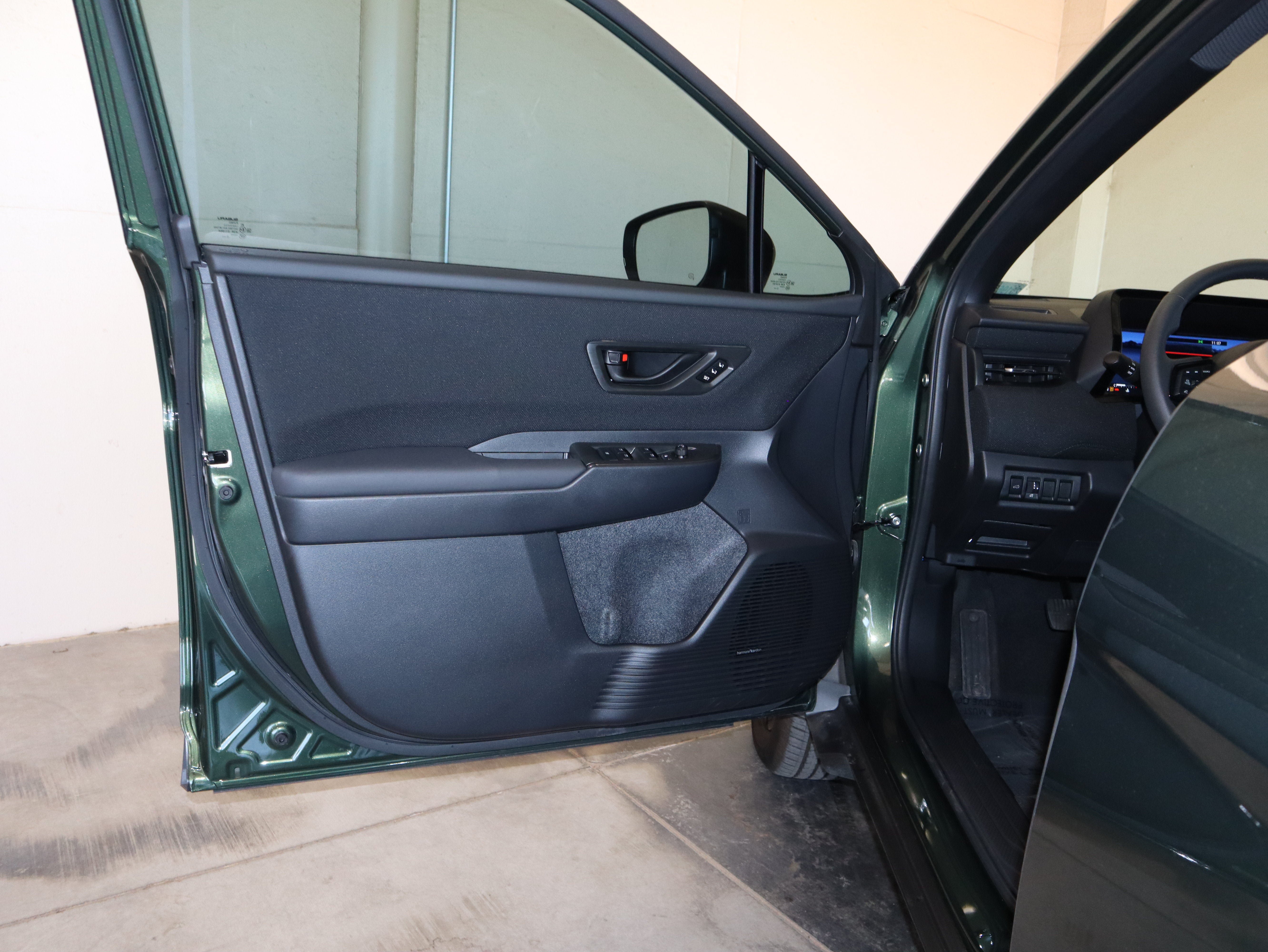 Used 2026 Subaru Outback Limited XT w/ Premium/Limited Package AWD/4WD image 31