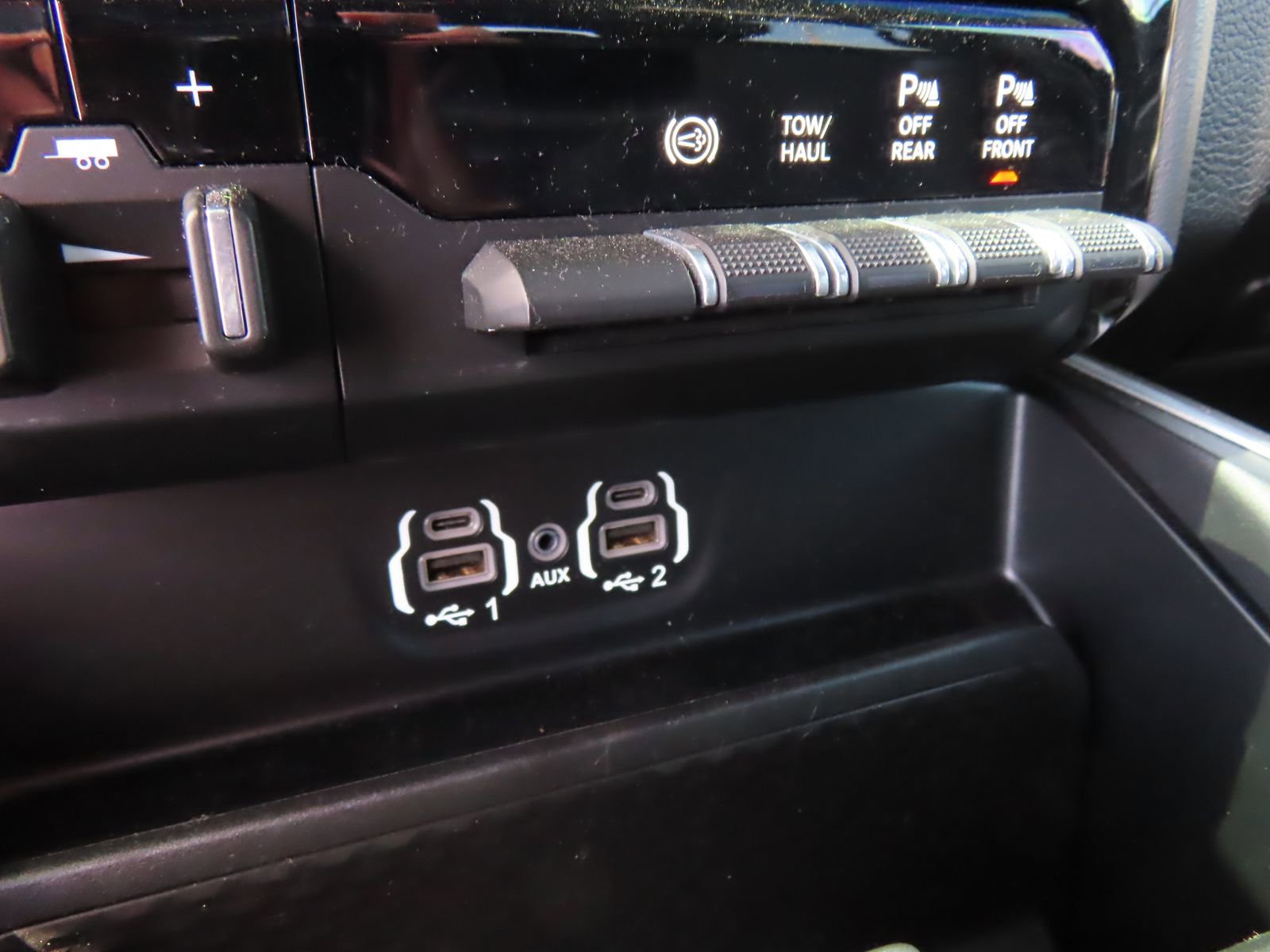 Used 2023 RAM 2500 Big Horn w/ Level 1 Equipment Group AWD/4WD image 27