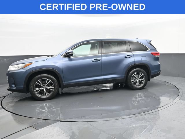 Used 2019 Toyota Highlander Plus AWD/4WD image 5