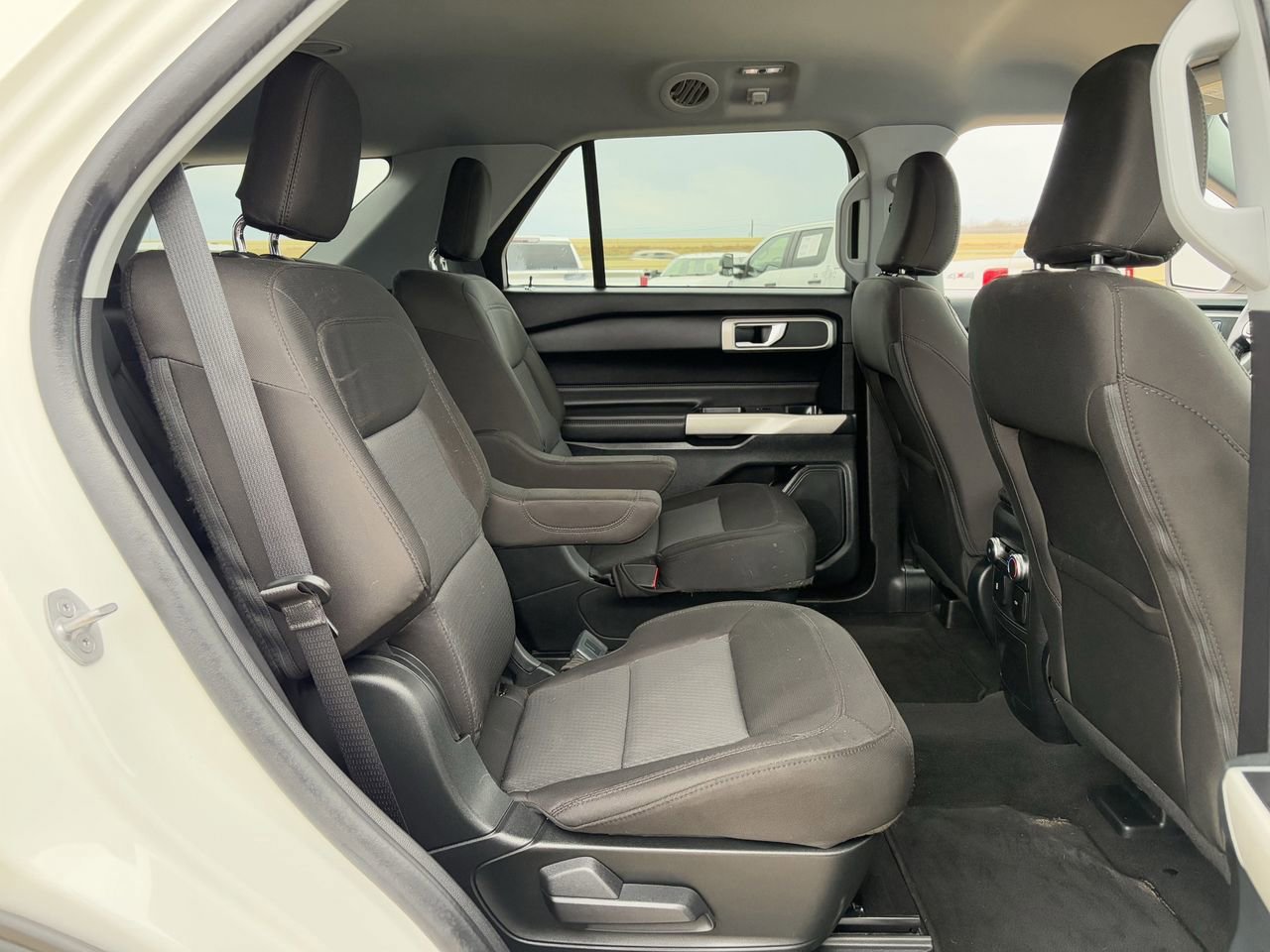 Certified 2022 Ford Explorer XLT image 28