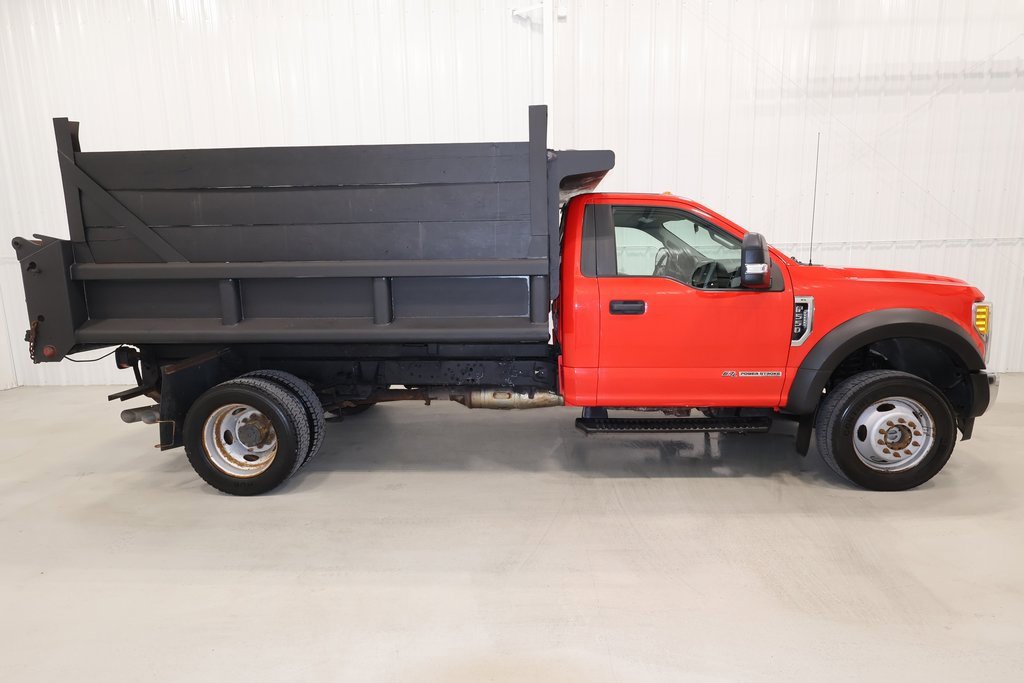 Certified 2017 Ford F550 4x4 Regular Cab Super Duty image 2